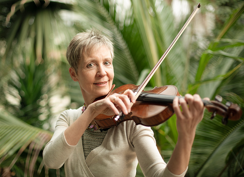 Astrid Leuthold freischaffende Berufsmusikerin und Musikpädagogin seit 2018 tätig als Musikphysiologin.